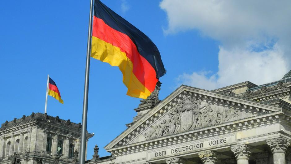 Blick auf den Reichstag in Berlin - in dem ein funktionierender, liberaler Staat durchgesetzt werden muss.
